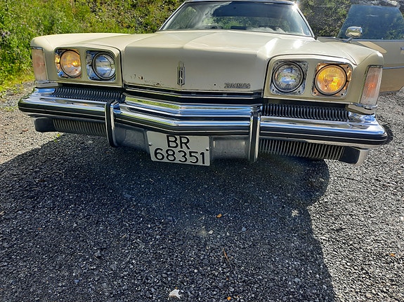 Oldsmobile Toronado 18 of 30