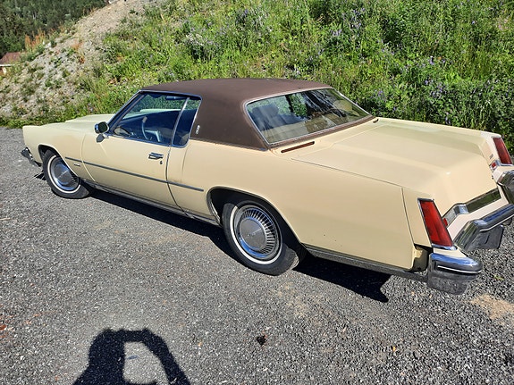 Oldsmobile Toronado 7 of 30