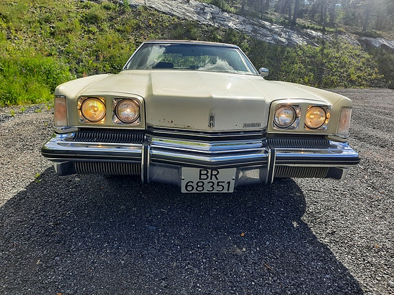 Oldsmobile Toronado 19 of 30
