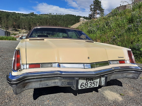 Oldsmobile Toronado 10 of 30