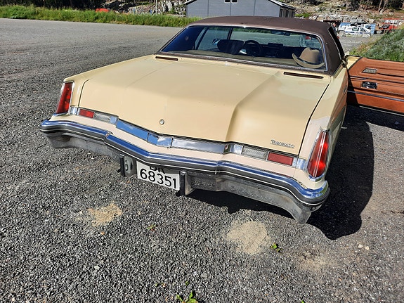 Oldsmobile Toronado 22 of 30