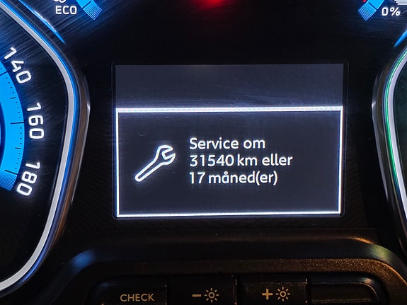 Peugeot e-Expert 4 of 5