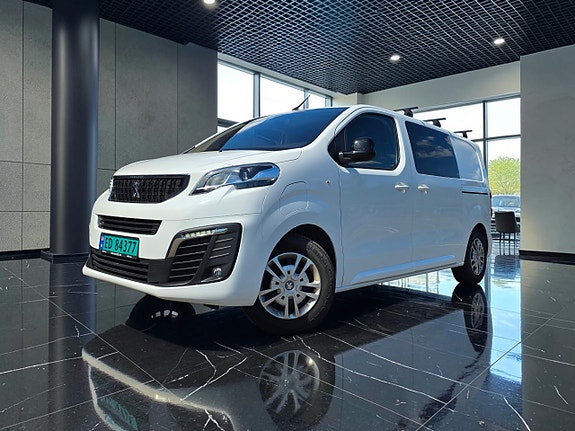 Peugeot e-Expert 3 of 5