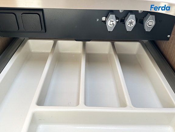 Carado T449 - STORSERVICE 2025 | TV | SOLCELLE 21 of 30