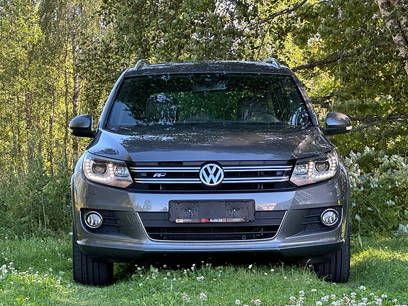 Volkswagen Tiguan 4 of 5