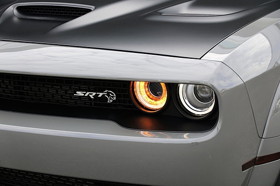 Dodge Challenger 7 of 20