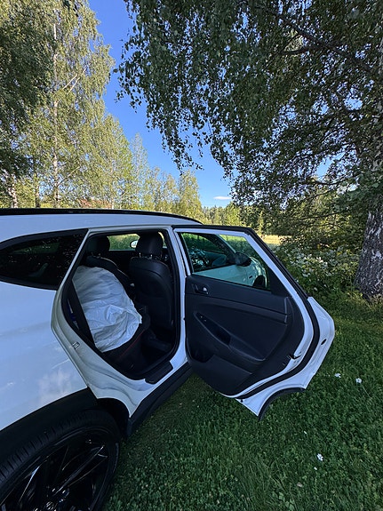 Hyundai Tucson 18 of 22