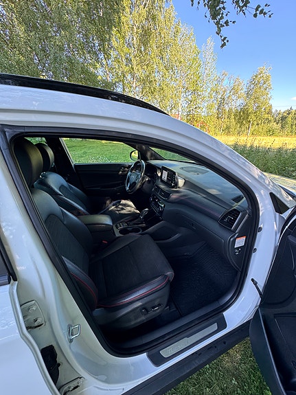 Hyundai Tucson 21 of 22