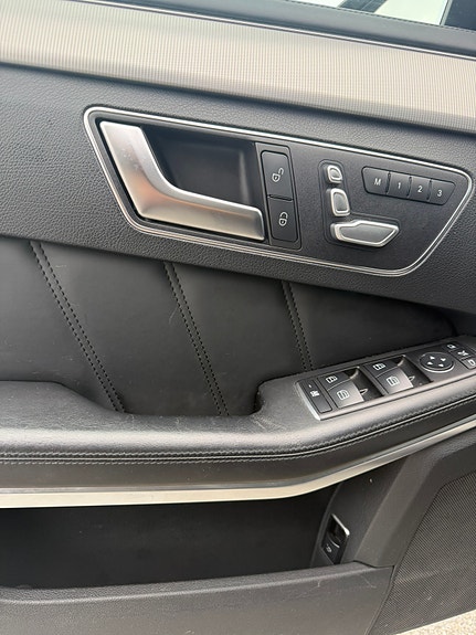 Mercedes-Benz E350 15 of 30