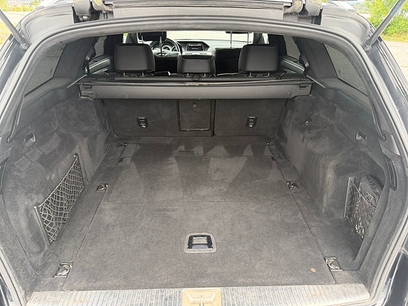 Mercedes-Benz E350 22 of 30