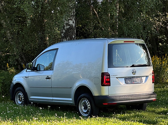 Volkswagen Caddy 10 of 18