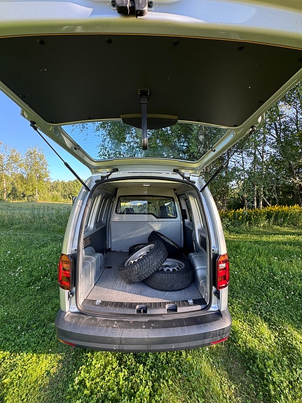 Volkswagen Caddy 15 of 18