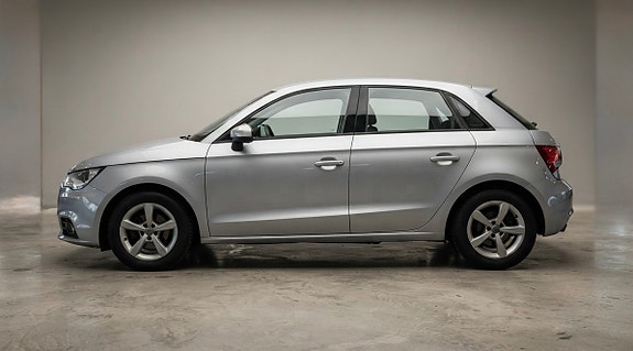 Audi A1 3 of 25