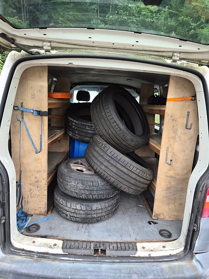 Volkswagen Transporter 7 of 12