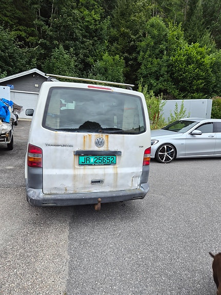 Volkswagen Transporter 8 of 12
