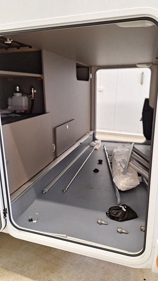 LMC Tourer Lift H 660 G - Solcelle - Gulv varme 6 of 30