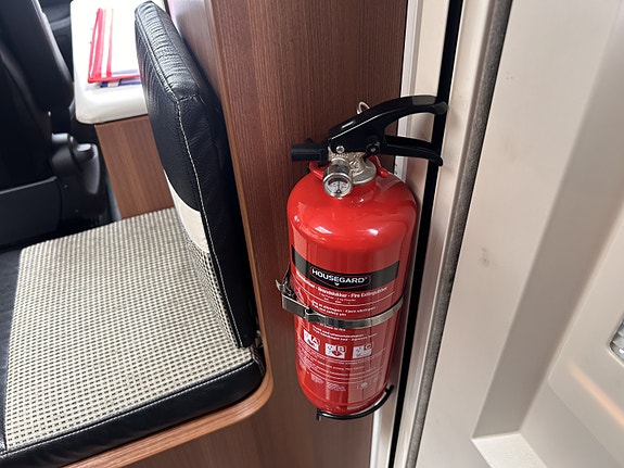 LMC I 745 - Alde- Solcelle -3500 kg 22 of 30