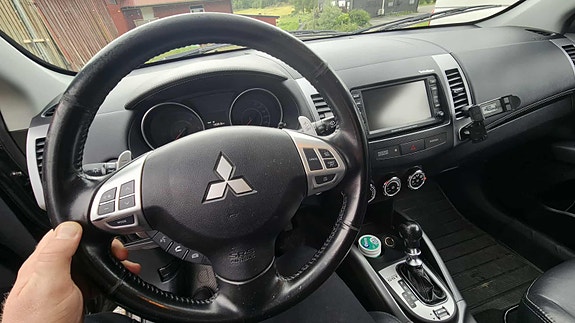 Mitsubishi Outlander 5 of 17