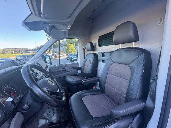 Volkswagen Crafter 12 of 16