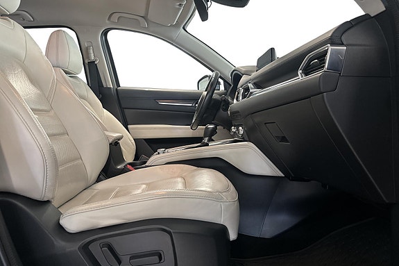 Mazda CX-5 23 of 28
