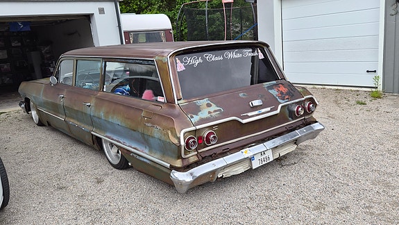 Chevrolet Bel Air 11 of 30