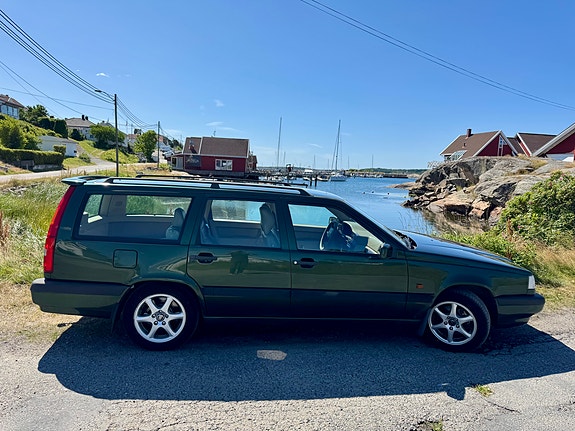 Volvo 850 4 of 5