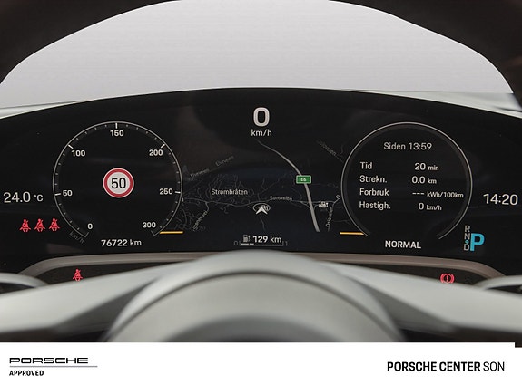 Porsche Taycan Cross Turismo 23 of 30