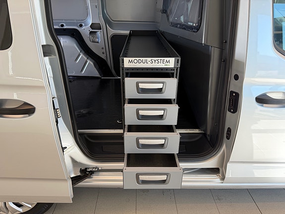 Volkswagen Caddy Maxi 29 of 30