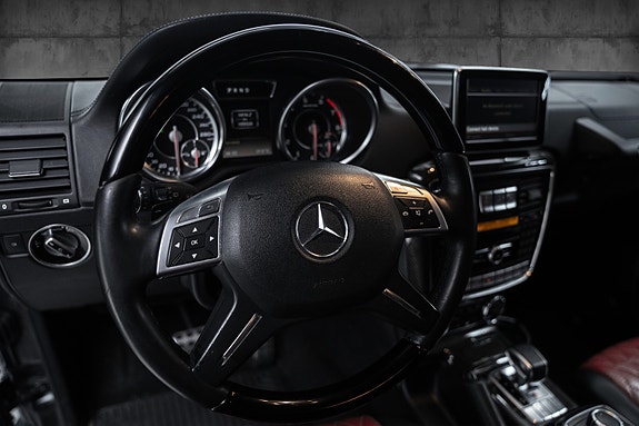 Mercedes-Benz G63 21 of 30