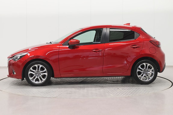 Mazda 2 2 of 5
