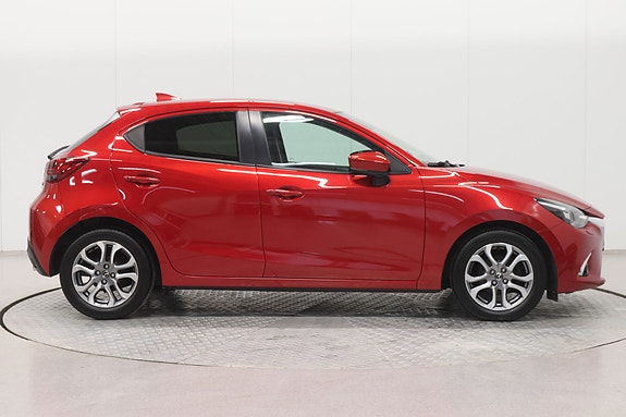 Mazda 2 5 of 5