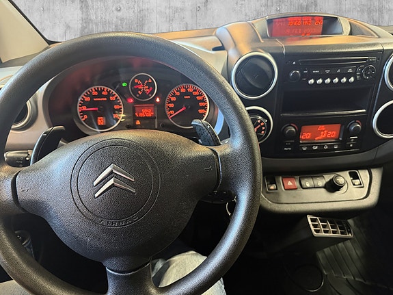 Citroen Berlingo 14 of 22