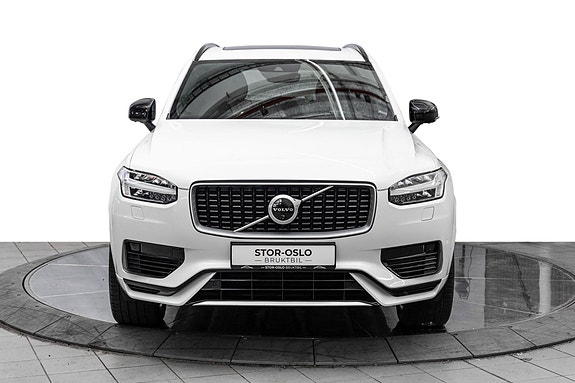 Volvo XC90 3 of 5
