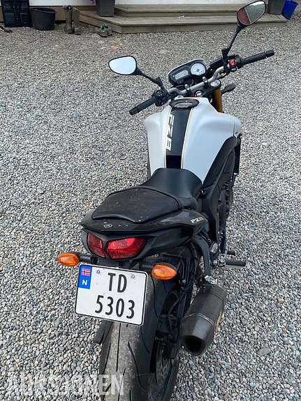Yamaha FZ8-N 4 of 5