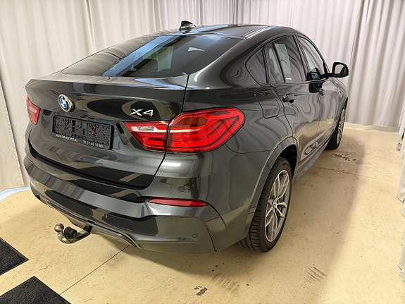 BMW X4 11 of 30