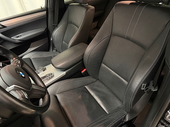 BMW X4 23 of 30