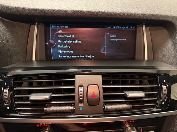 BMW X4 27 of 30
