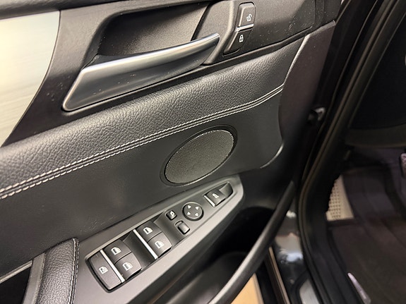 BMW X4 18 of 30