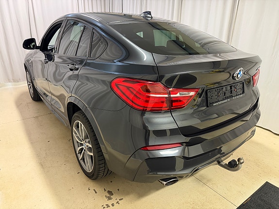 BMW X4 7 of 30