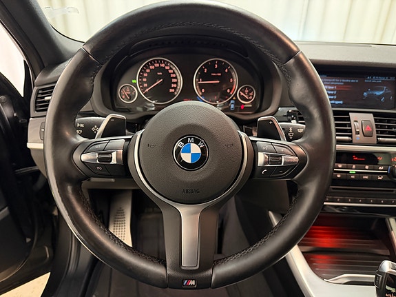 BMW X4 21 of 30