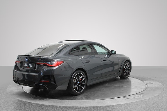 BMW i4 5 of 5