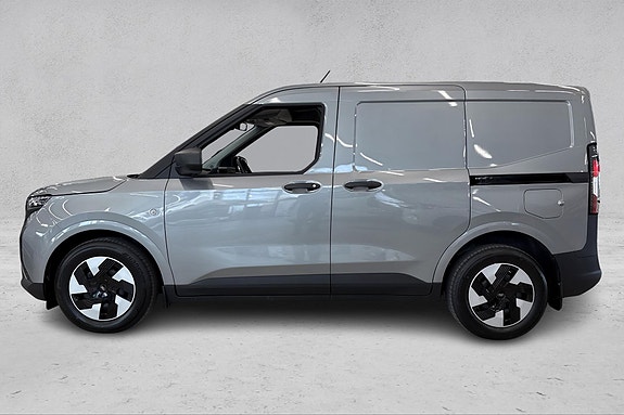 Ford E-Transit Courier 2 of 5