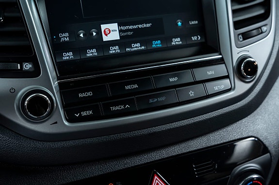 Hyundai Tucson 15 of 30