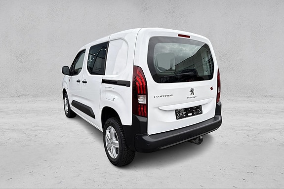 Peugeot Partner 3 of 5