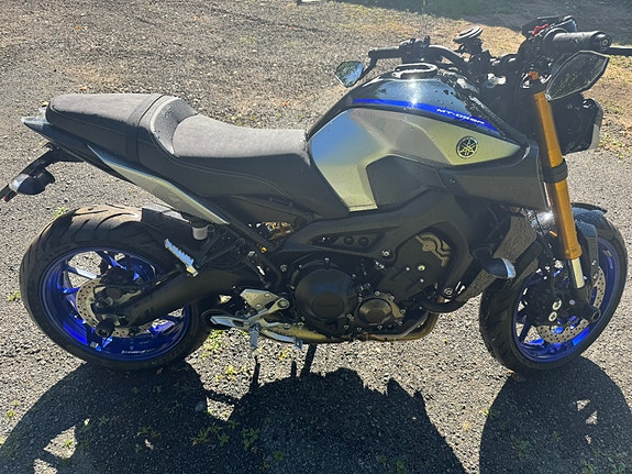 Yamaha MT-09 SP 4 of 14