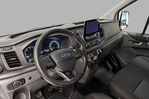 Ford Transit Custom 16 of 21