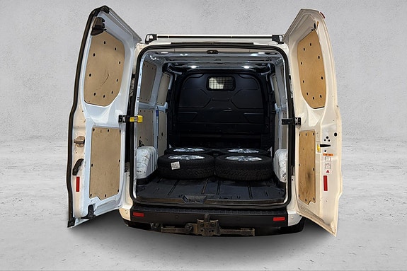 Ford Transit Custom 14 of 21