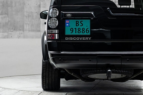 Land Rover Discovery 6 of 30