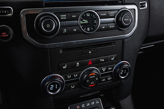 Land Rover Discovery 25 of 30