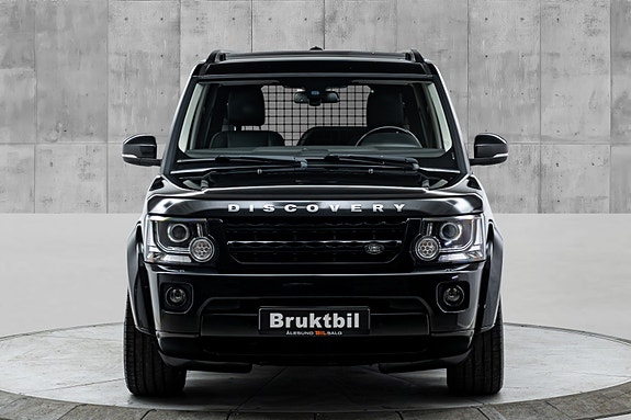 Land Rover Discovery 3 of 5